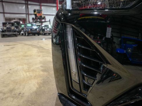 Used 2023 Cadillac CT5 V Blackwing w/ Driver Assist Package image 33