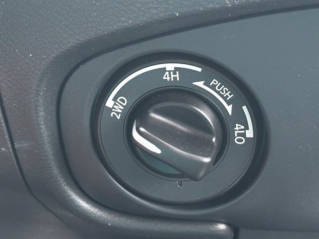 Certified 2022 Nissan Frontier SV AWD/4WD image 34