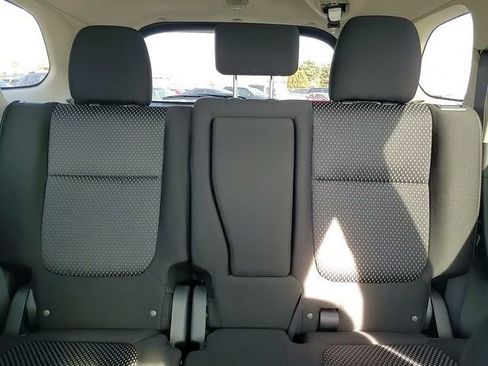 Used 2018 Mitsubishi Outlander ES image 23