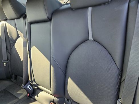 Used 2021 Toyota Camry XSE image 12