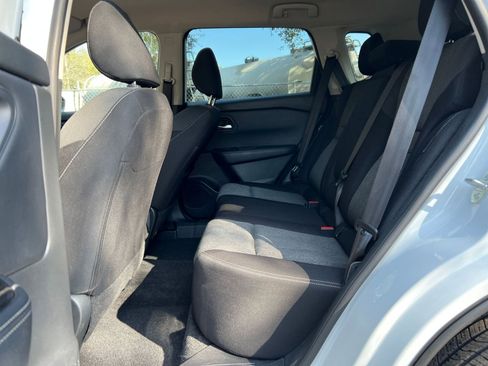 Used 2025 Nissan Rogue SV FWD image 23