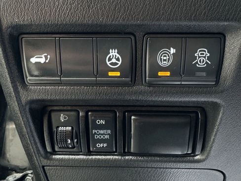 Used 2019 Nissan Armada Platinum w/ Captain's Chairs Package image 43