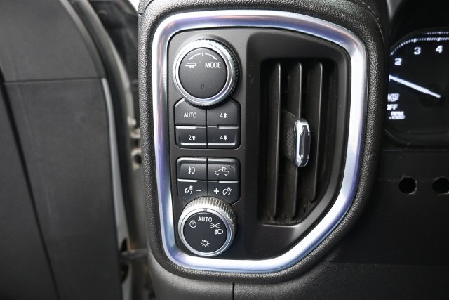 Used 2020 GMC Sierra 1500 Elevation w/ Elevation Value Package AWD/4WD image 32