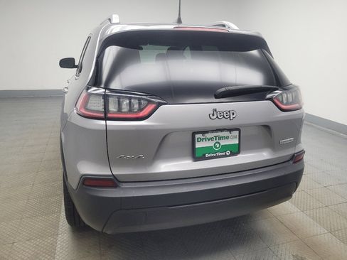 Used 2019 Jeep Cherokee Latitude w/ Popular Appearance Group AWD/4WD image 6