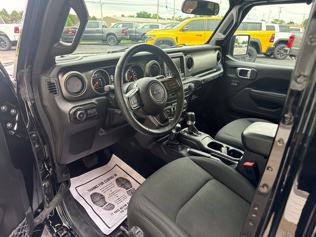 Used 2019 Jeep Wrangler Unlimited Sport S AWD/4WD image 21