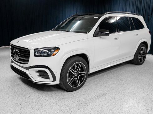 New 2026 Mercedes-Benz GLS 450 4MATIC image 1