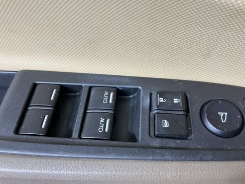 Used 2009 Honda Accord LX-P image 32