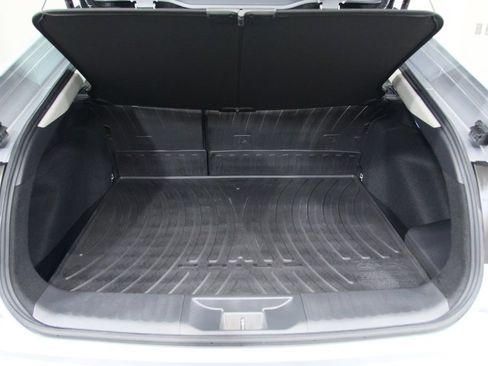 Used 2024 Toyota Prius XLE AWD/4WD image 25