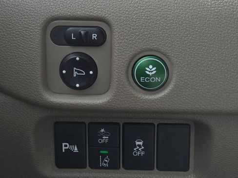 Used 2020 Honda Pilot Touring image 26