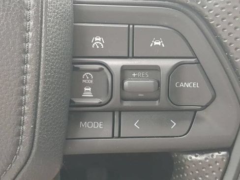 Used 2025 Toyota Tacoma SR5 AWD/4WD image 24