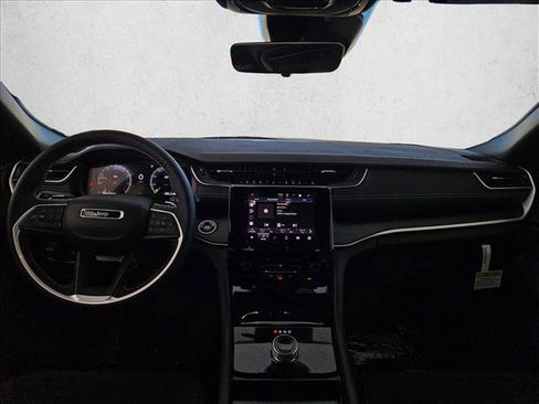 New 2026 Jeep Grand Cherokee L Laredo image 14