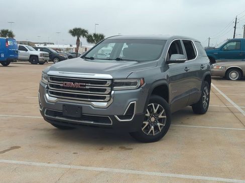 Used 2020 GMC Acadia SLE w/ LPO, Floor Liner Package image 1