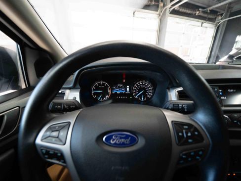 Used 2019 Ford Ranger XLT w/ FX4 Off-Road Package image 15