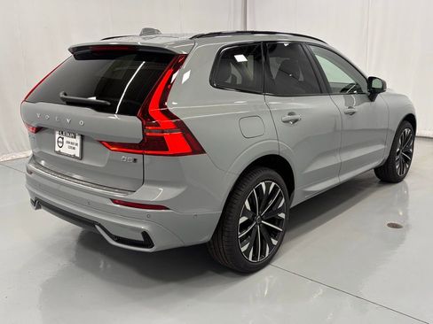 New 2026 Volvo XC60 B5 Ultra w/ Protection Package Premier image 6