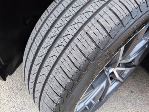 Used 2025 BMW 430i Convertible w/ Convenience Package image 12