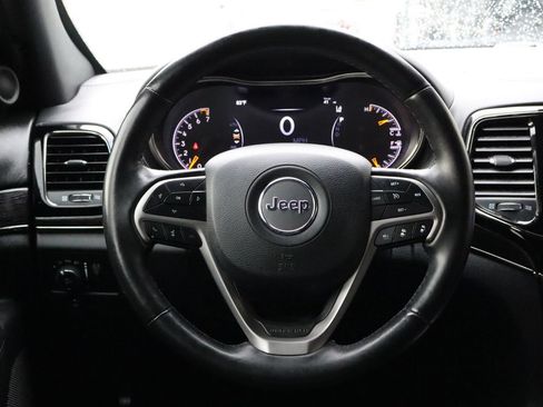 Used 2019 Jeep Grand Cherokee High Altitude AWD/4WD image 14