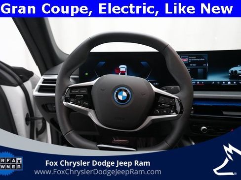 Used 2025 BMW i4 eDrive40 image 4