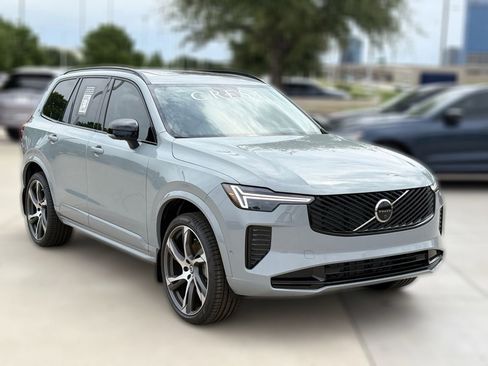 New 2026 Volvo XC90 B6 Ultra w/ Protection Package Premier AWD/4WD image 3