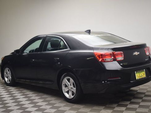 Used 2015 Chevrolet Malibu LT FWD image 4