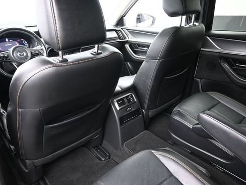 Certified 2024 MAZDA CX-90 Plug-In Hybrid w/ Preferred AWD/4WD image 12