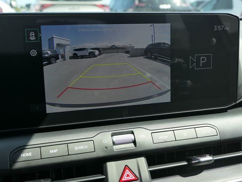 New 2025 Kia K4 LXS image 18