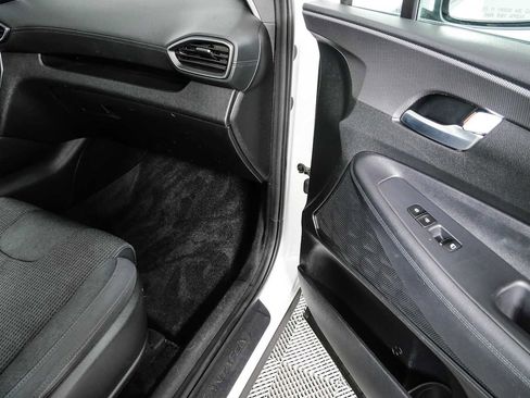 Used 2019 Hyundai Santa Fe SE FWD image 23