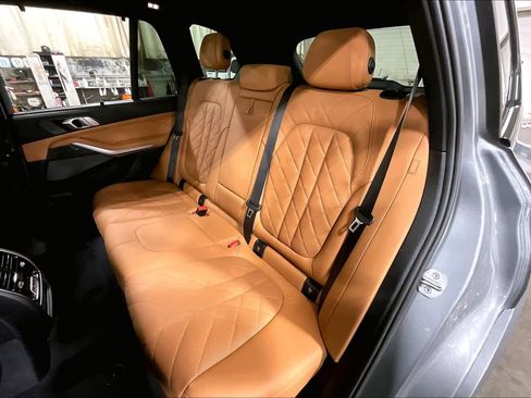 Used 2025 BMW X5 M60i image 20