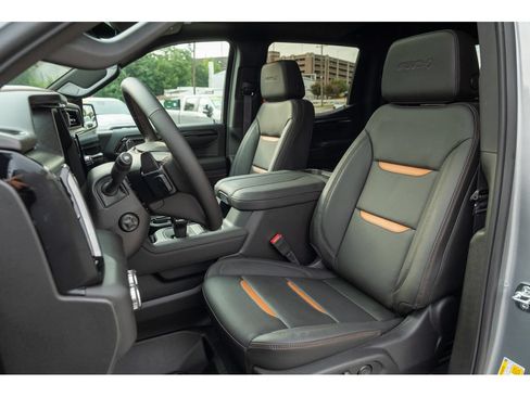 New 2026 GMC Sierra 1500 AT4 w/ AT4 Premium Package AWD/4WD image 12