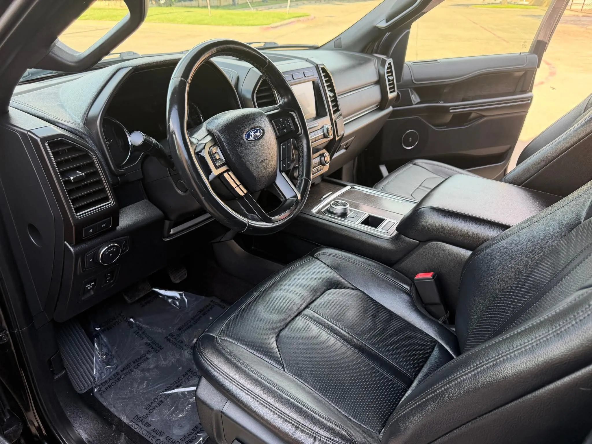 Used 2019 Ford Expedition Max Limited RWD image 12