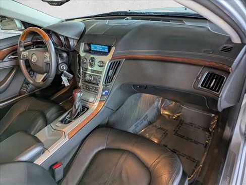 Used 2010 Cadillac CTS Luxury image 21