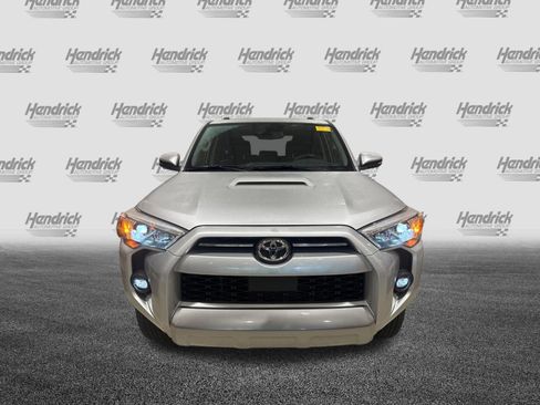 Certified 2024 Toyota 4Runner TRD Off-Road Premium w/ Moonroof Package AWD/4WD image 10