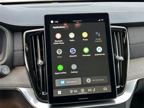 New 2026 Volvo XC90 B6 Ultra w/ Protection Package image 12