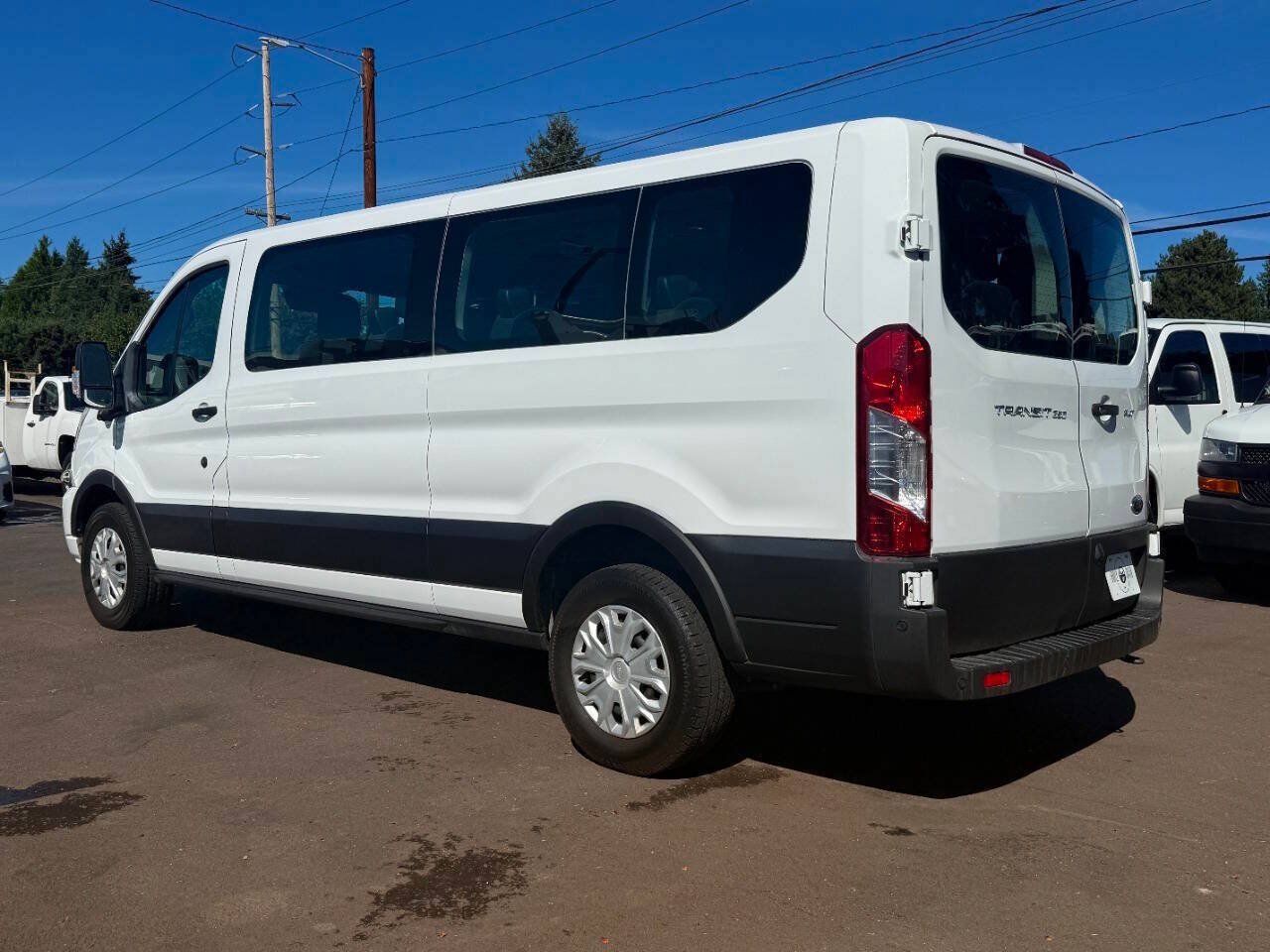 Used 2024 Ford Transit 350 XLT RWD image 34
