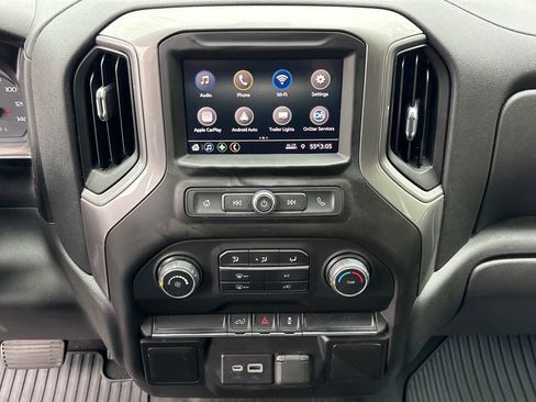 Used 2021 Chevrolet Silverado 1500 Custom image 24