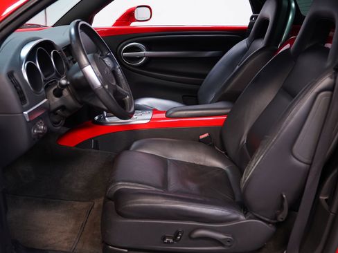 Used 2005 Chevrolet SSR image 34