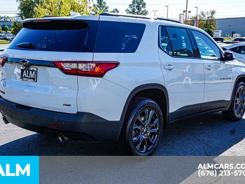 Used 2021 Chevrolet Traverse RS w/ LPO, Floor Liner Package image 6