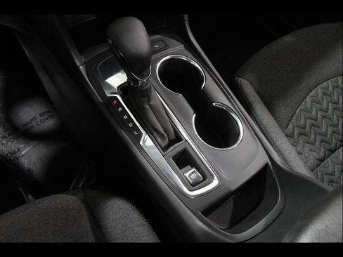 Certified 2024 Chevrolet Equinox LT FWD image 16