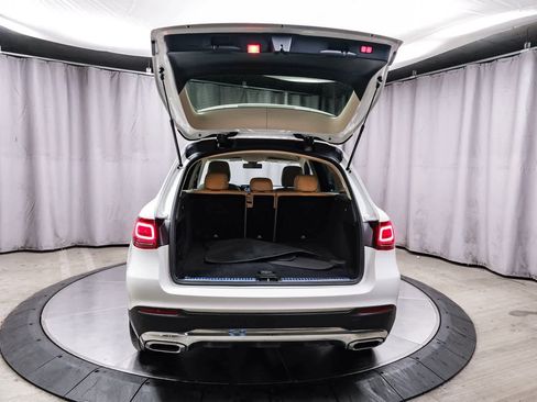 Used 2021 Mercedes-Benz GLC 300 image 26