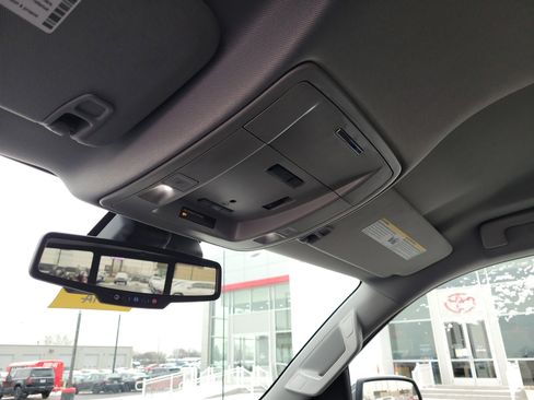 Used 2015 GMC Sierra 1500 Denali w/ Driver Alert Package image 30