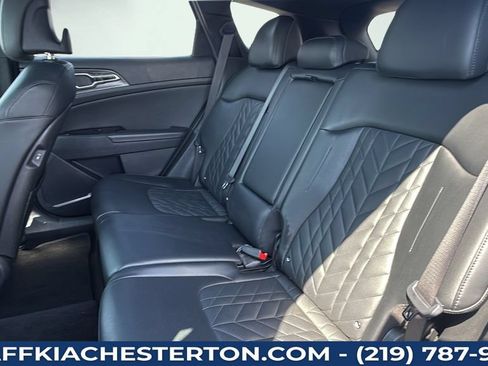 Used 2023 Kia Sportage X-Line AWD/4WD image 37