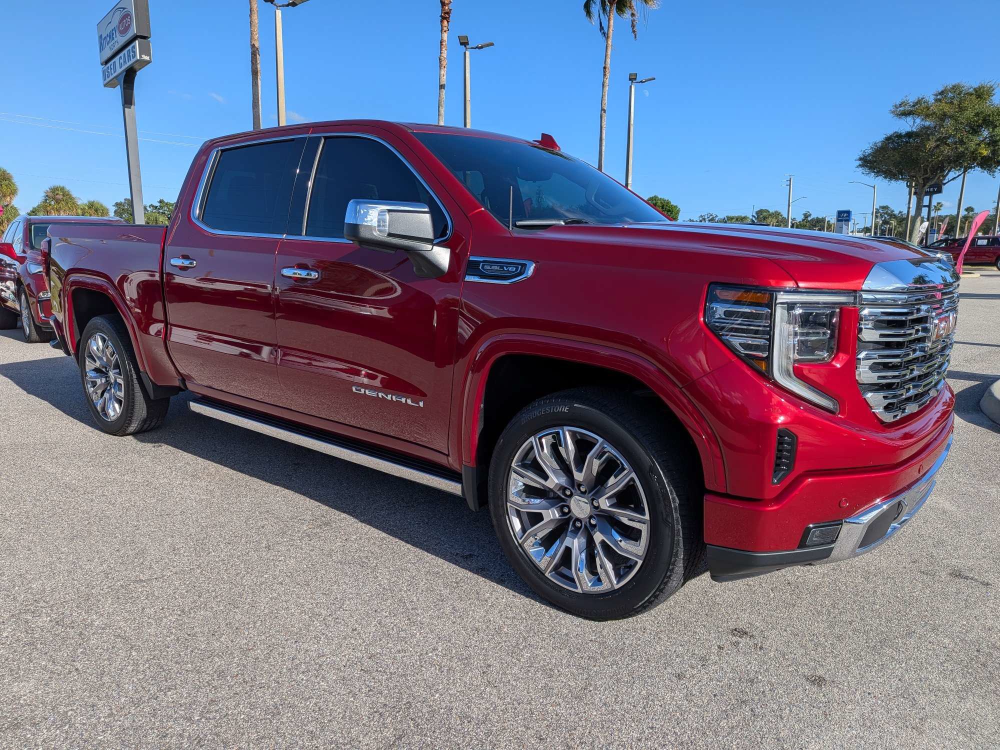Used 2024 GMC Sierra 1500 Denali w/ Denali Reserve Package AWD/4WD image 2