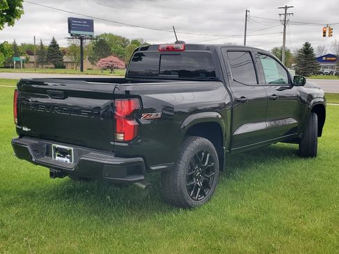 New 2026 Chevrolet Colorado Z71 w/ Technology Package AWD/4WD image 2