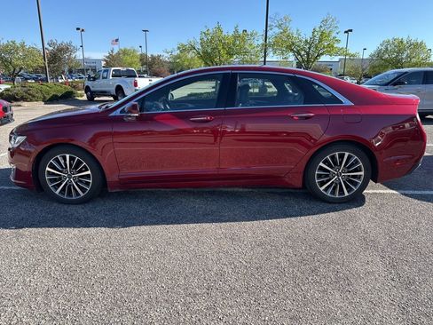 Used 2019 Lincoln MKZ Reserve FWD image 5