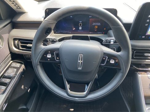 Used 2025 Lincoln Aviator Reserve w/ Illumination Package AWD/4WD image 19