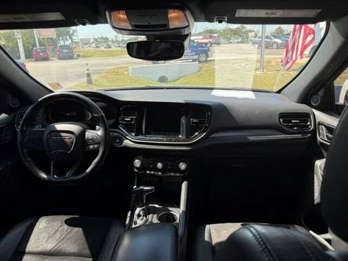 Used 2022 Dodge Durango GT RWD image 13