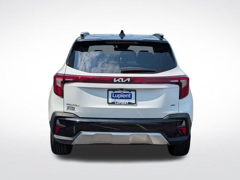 Used 2024 Kia Seltos SX AWD/4WD image 4