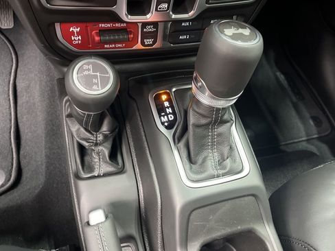 New 2026 Jeep Wrangler Unlimited Rubicon w/ Safety Group image 17