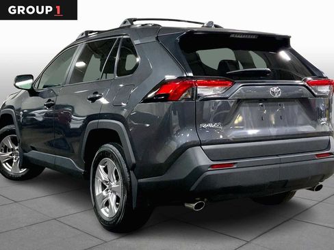 Used 2023 Toyota RAV4 XLE w/ Convenience Package image 12