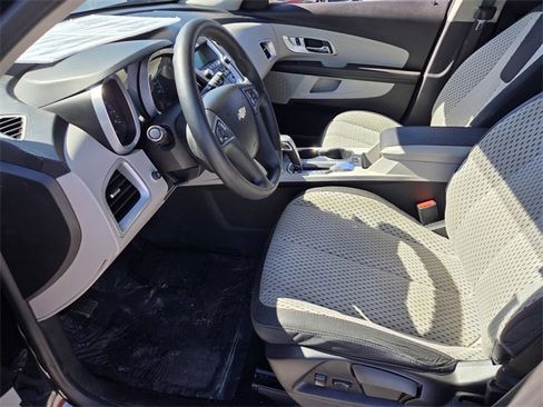 Used 2013 Chevrolet Equinox LS image 10