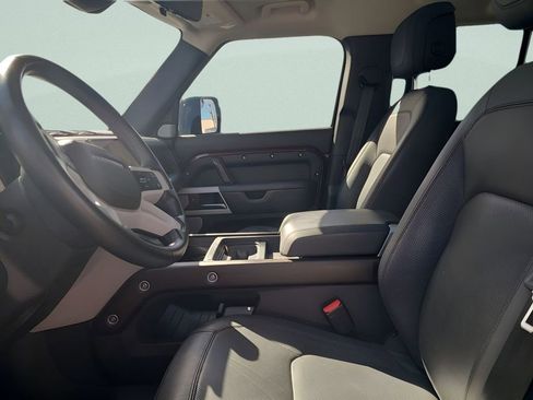 Used 2023 Land Rover Defender 130 First Edition image 28